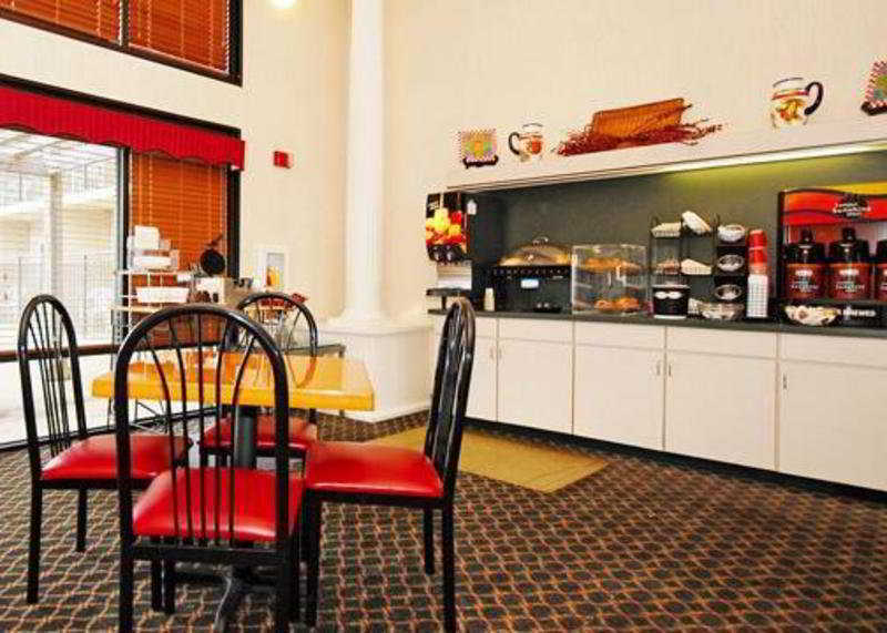 Rodeway Inn Чаттануґа Ресторан фото