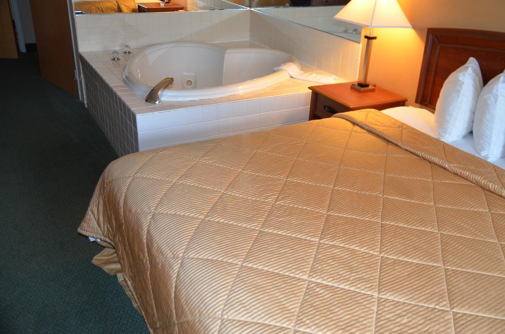 Rodeway Inn Чаттануґа Номер фото