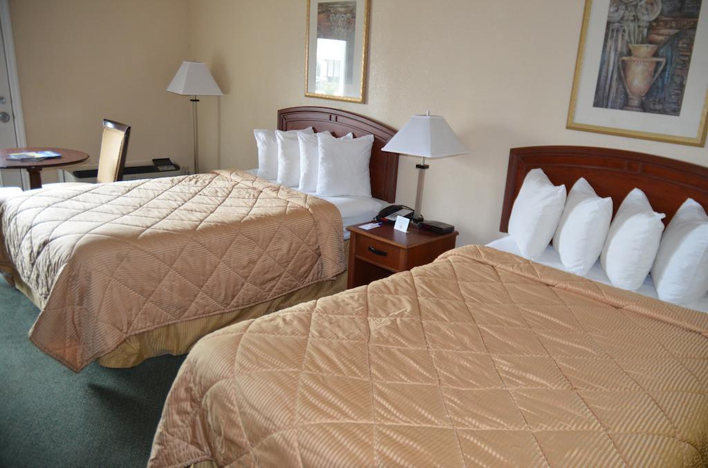 Rodeway Inn Чаттануґа Номер фото